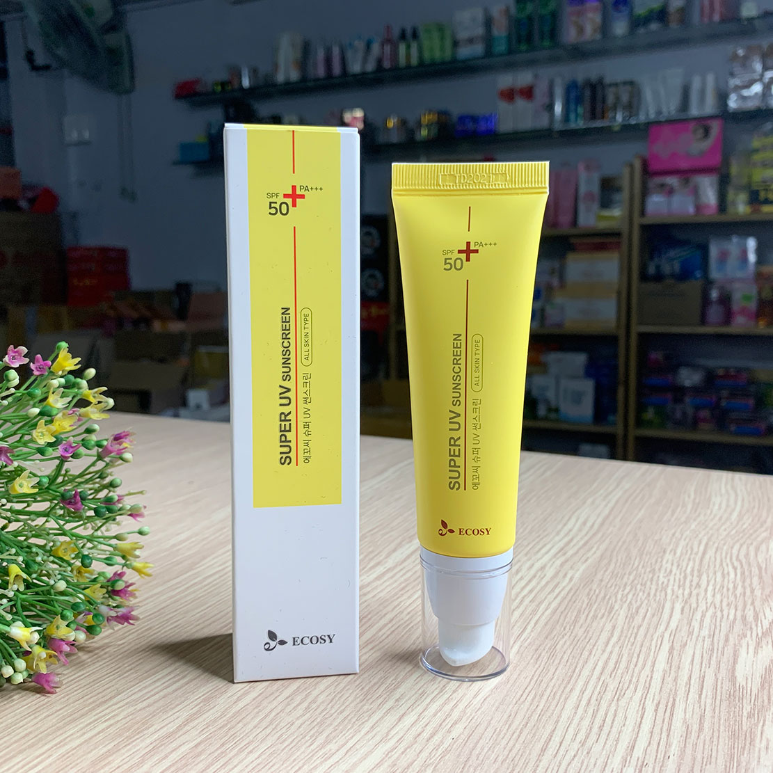 Kem Chống Nắng Chứa Chất Chống Hấp Thụ Tia UV