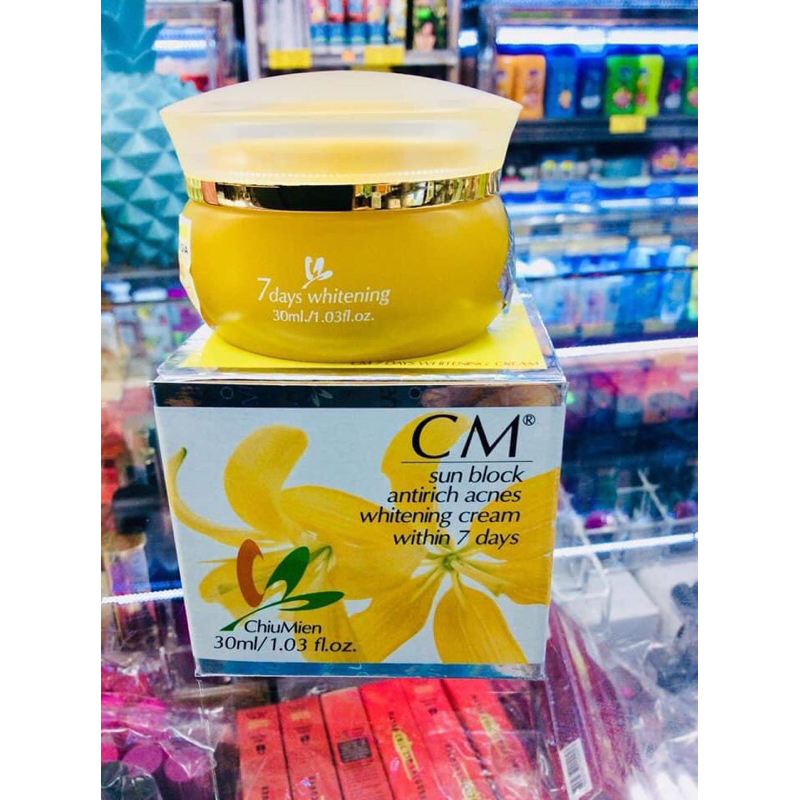 Kem Dưỡng Trắng Da CM