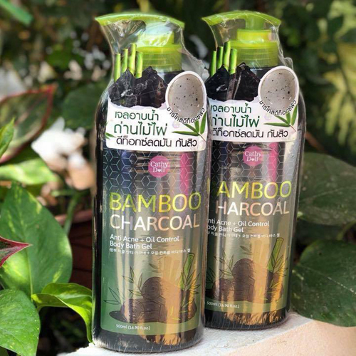 Sữa Tắm Than Tre Đặc Trị Mụn Lưng Cathy Doll Bamboo Charcoal